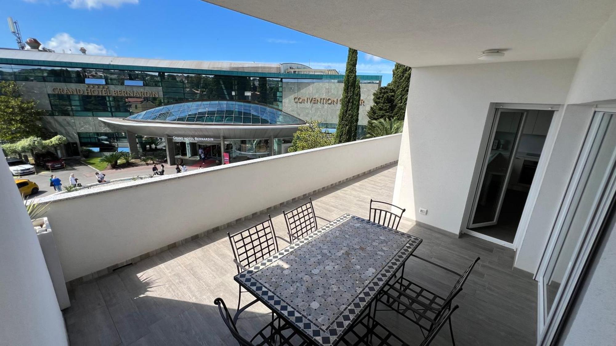 Casa Del Sol Portoroz Apartment Bagian luar foto